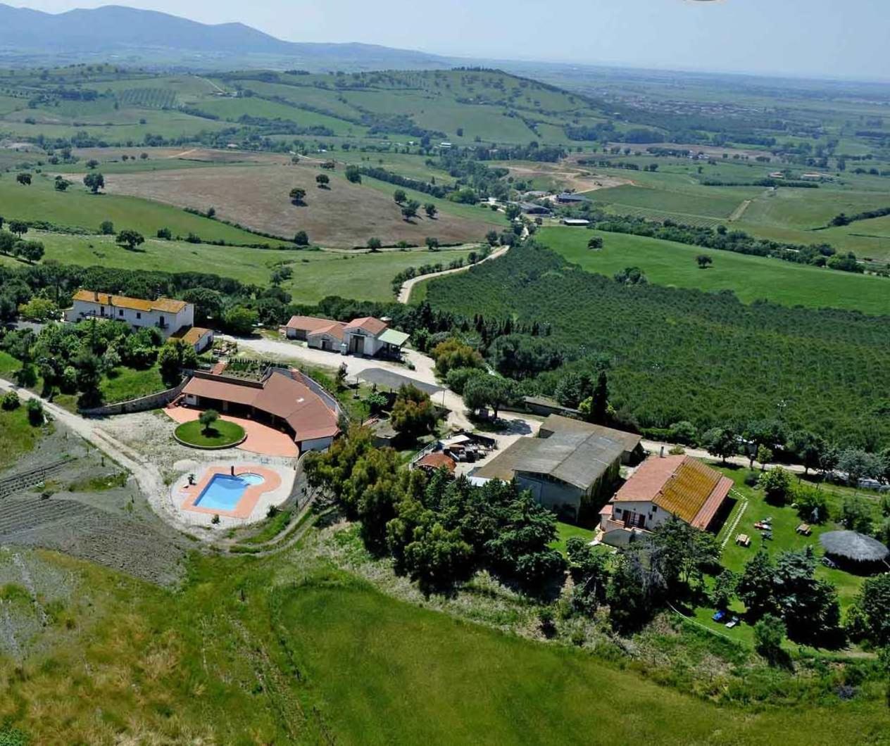 La Pergola Villa Diaccialone Bagian luar foto